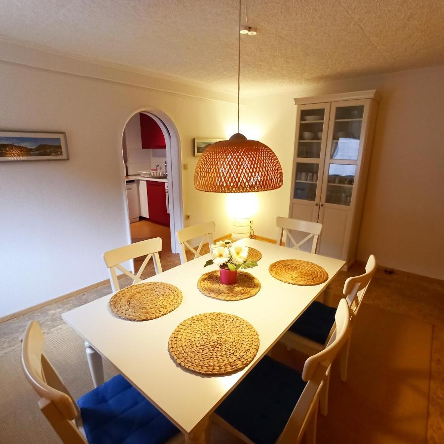 Charming 2-Bed Apartment In 科赫姆 外观 照片